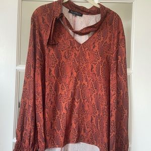 ELOQUII shirt. Stunning and cute neck tie.